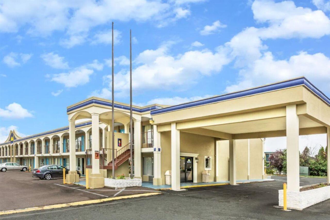 Days Inn By Wyndham Ashland Exterior foto